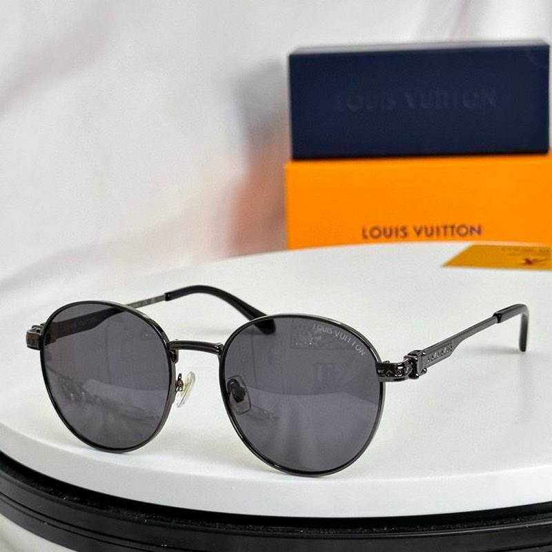 LV Sunglasses 507